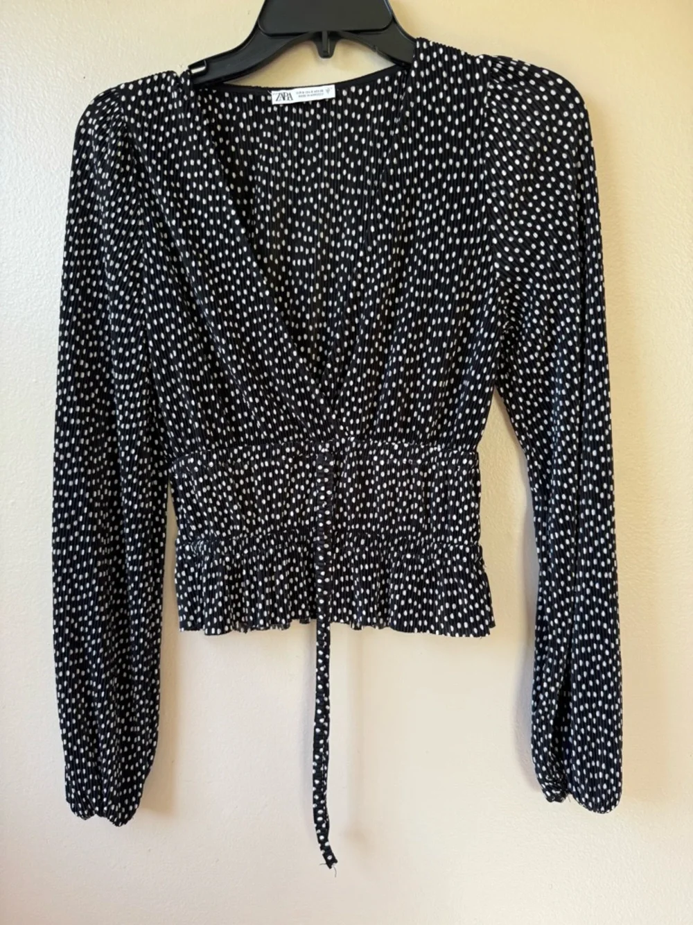 Zara Black and White Dotted Wrap Blouse Size S, (A-95)